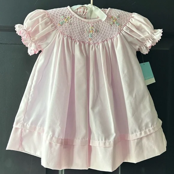 ANAVINI Hand Smocked Light Pink Dress With Crosses Baby Girls Size 9 Months - Picture 1 of 9